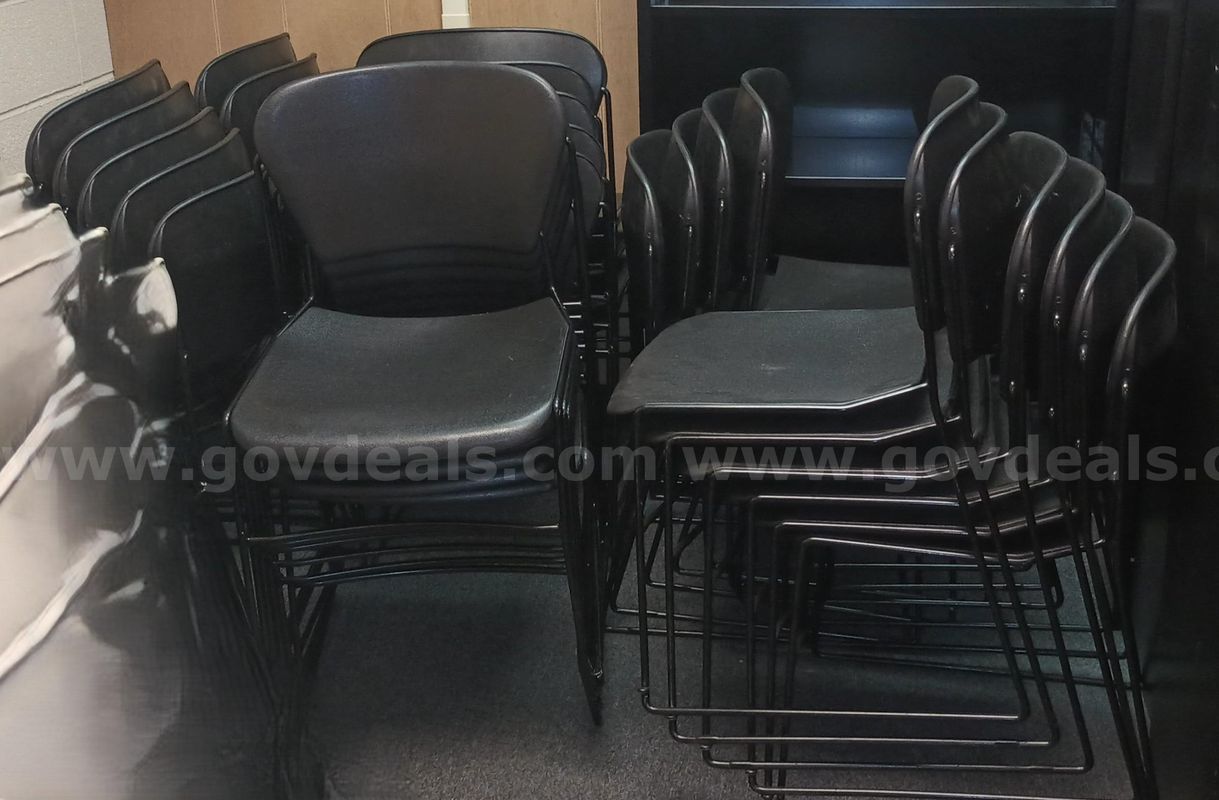 Lot of 30 Stackable Chairs