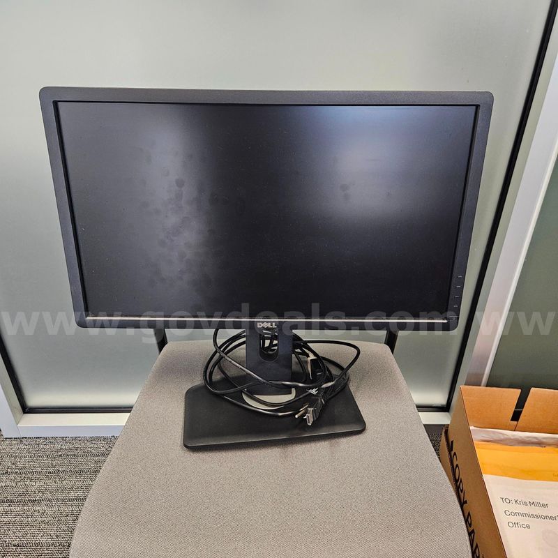 Four 24" Dell Computer Monitors