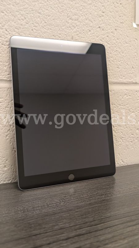 10 - iPad model 1893