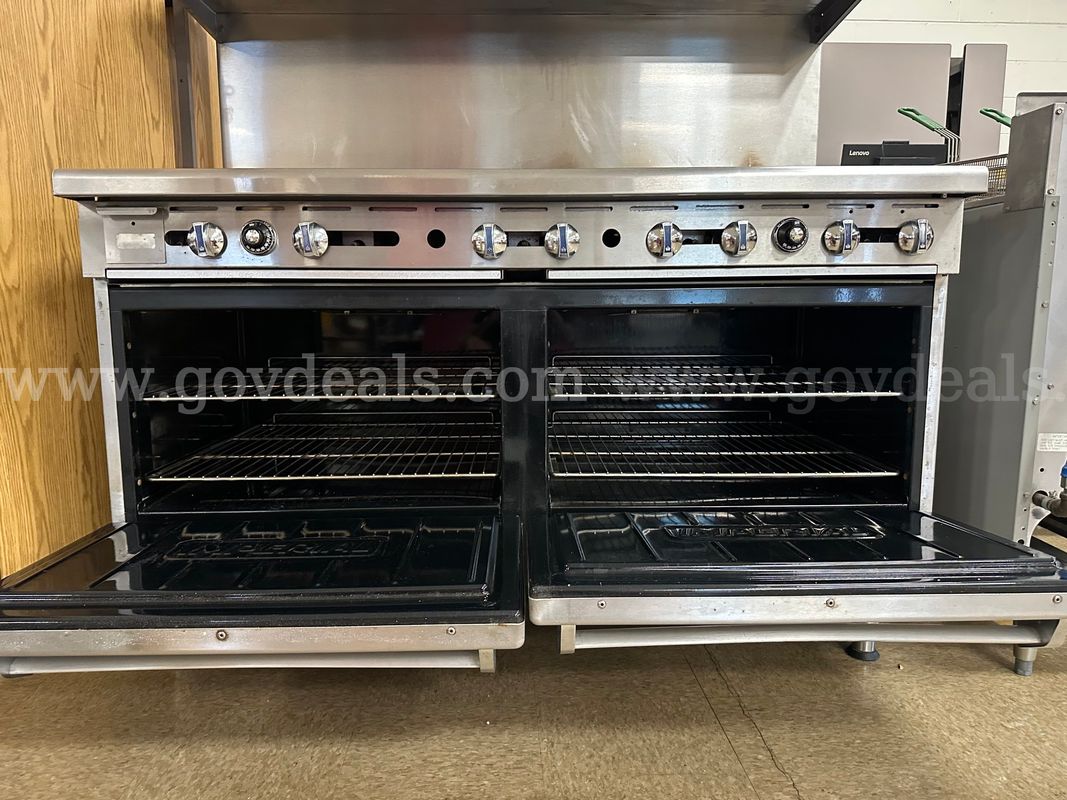 Imperial Commercial Range, Double Oven and Flat Top Griddle - PICKUP ONLY