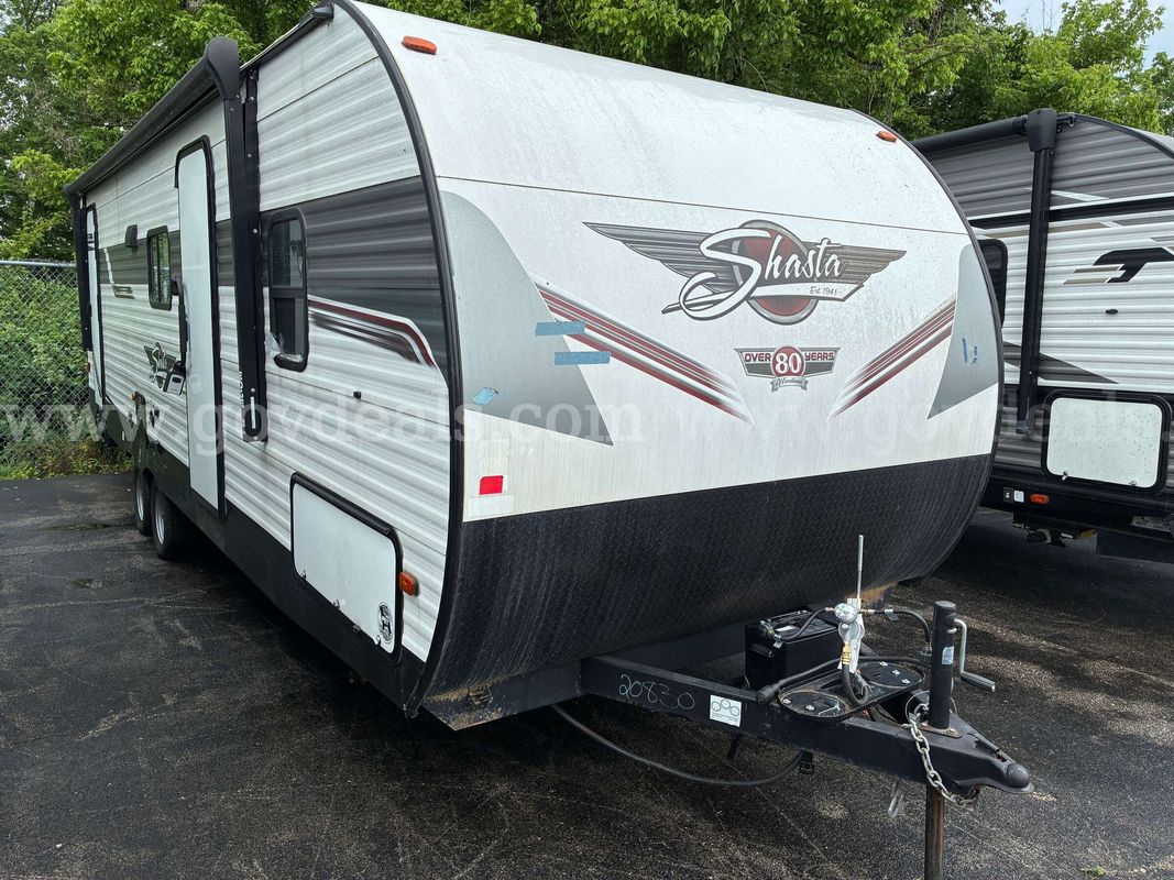 2023 Shasta 26DB Camper - Travel Trailer/CAMPER/DS18513/98833/DMA/Pre-Owned