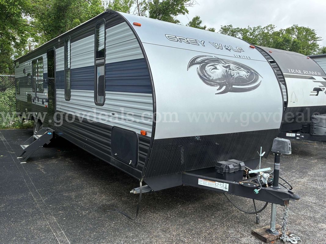 2022 Grey Wolf 29BRB Camper - Travel Trailer/CAMPER/DS18513/98838/DMA/Pre-Owned