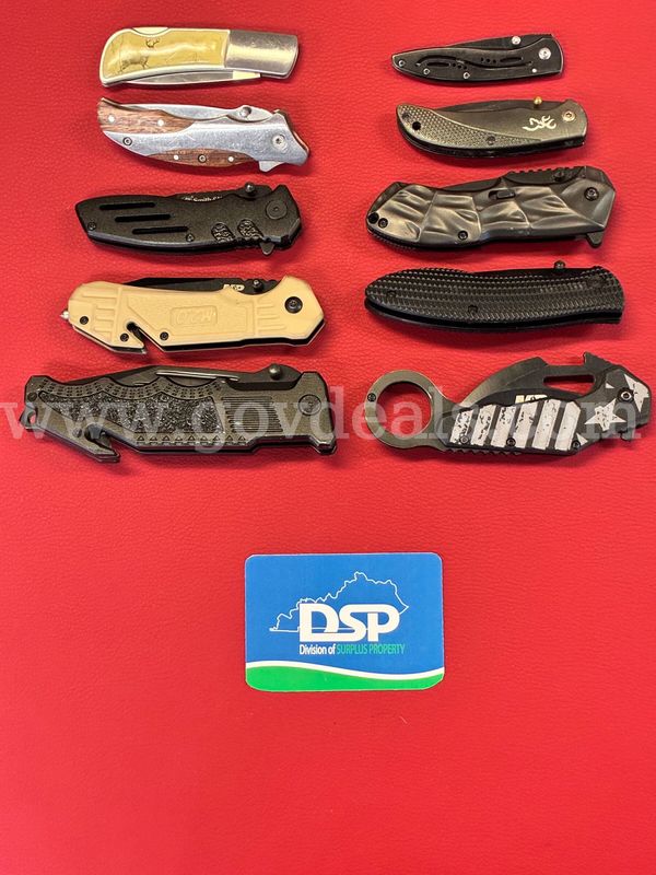10 Smith & Wesson-Gun Maker Knives/PRE-OWNED/DS18531/98884/TSA