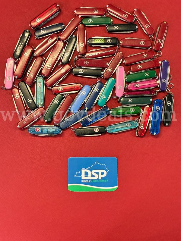 50 Victorinox Mini Swiss Army Knives/PRE-OWNED/DS18574/99018/TSA