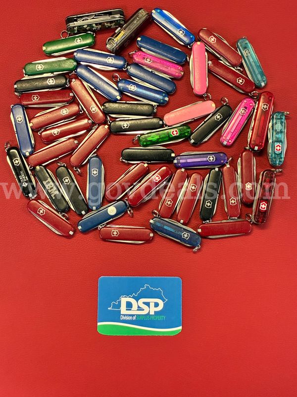 50 Victorinox Mini Swiss Army Knives/PRE-OWNED/DS18606/99166/TSA