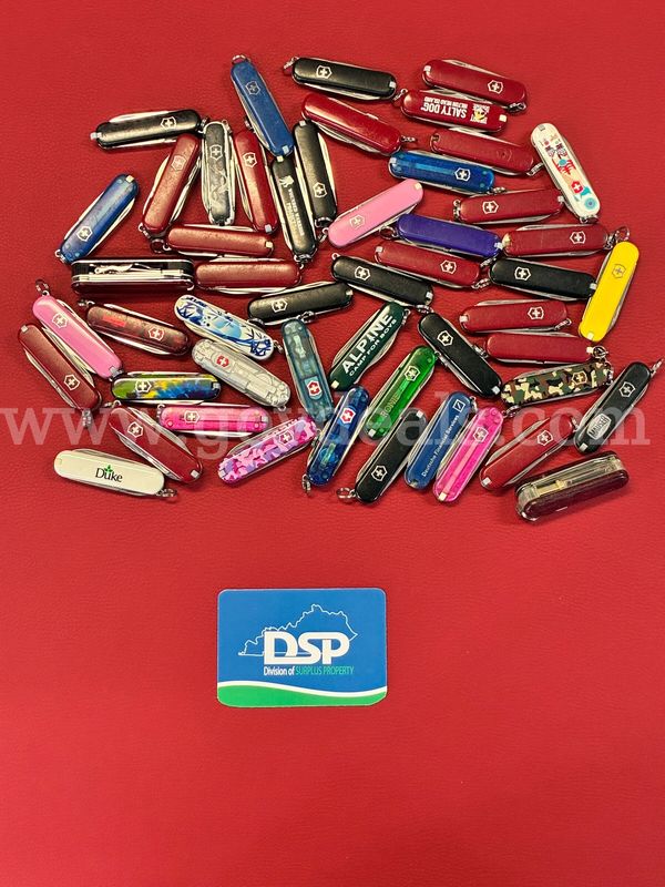 50 Victorinox Mini Swiss Army Knives/PRE-OWNED/DS18667/99424/TSA
