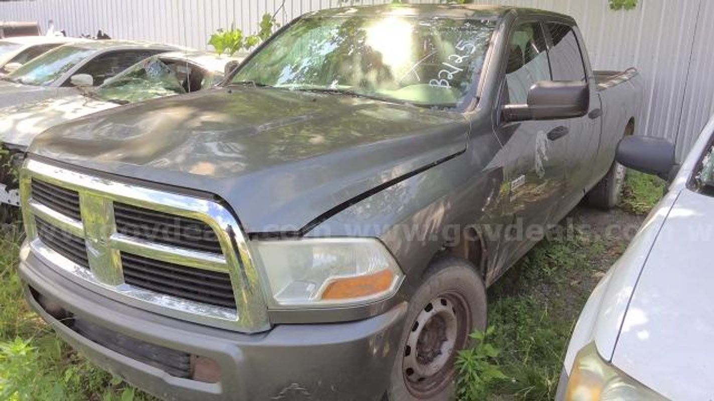 2011 Dodge Ram 2wd Crew Cab/Ds18608/99439/Fleet/Kb2125/Salvage Title/Off-Site