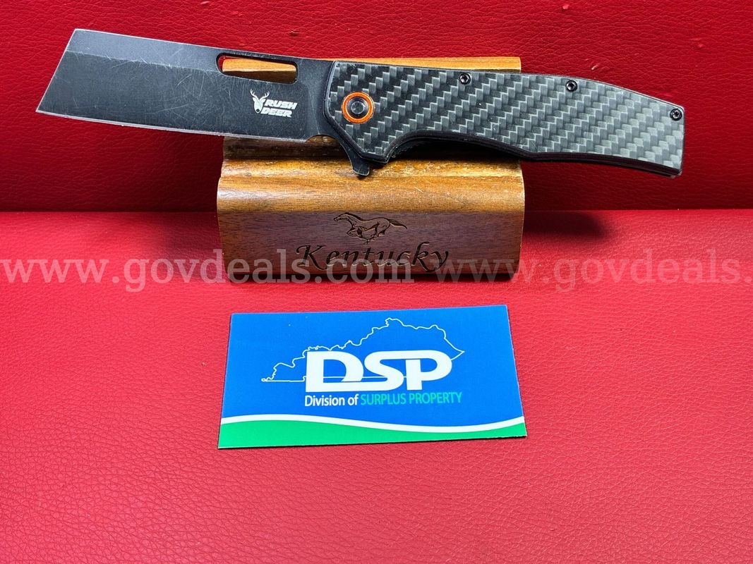 Rush Deer Carbon Fiber Knife/PRE-OWNED/DS18673/99466/TSA
