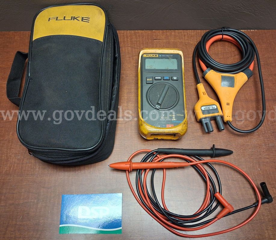 Fluke Model 16 Multimeter with Leads and Case/PRE-OWNED/DS15757/84486/DSP
