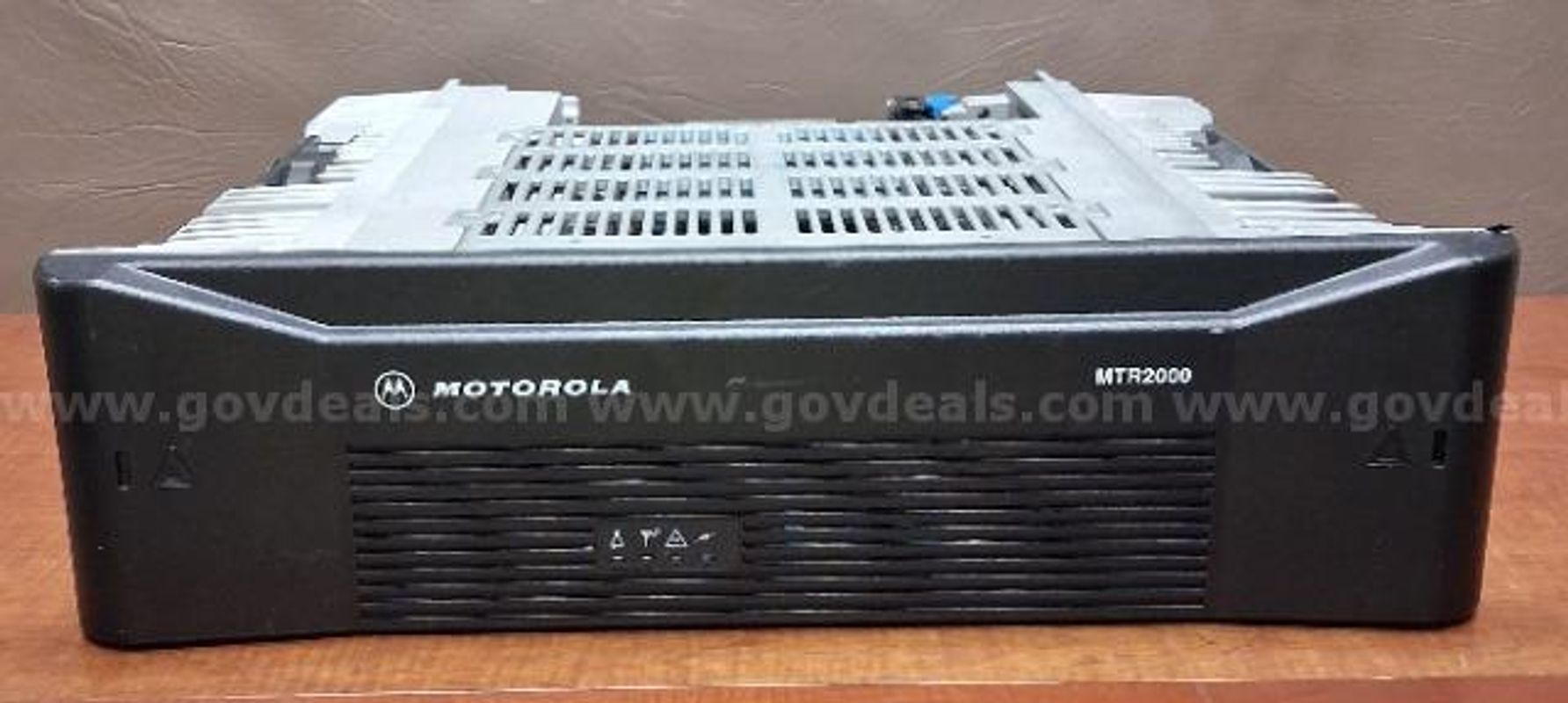 Motorola MTR2000 T5544A UHF Repeater 75W 403-470 MHz/PRE-OWNED/DS18514/99080/DSP