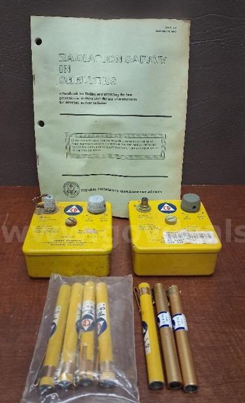 Radiation Test Kit and Documents from 1983/PRE-OWNED/DS18708/99609/DSP