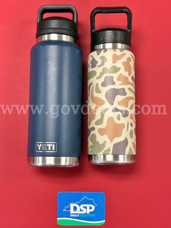 2 Yeti Bottles/PRE-OWNED/DS18711/99612/TSA