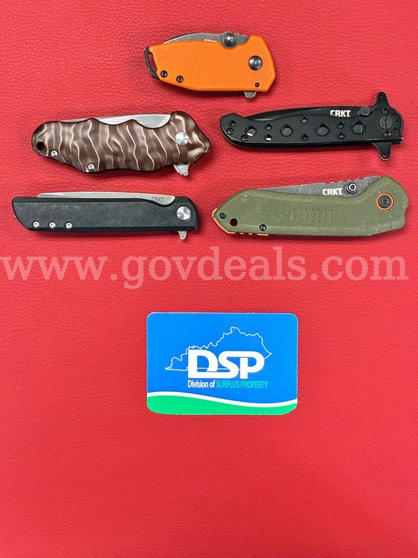 5 CRKT Knives/PRE-OWNED/DS18717/99636/TSA