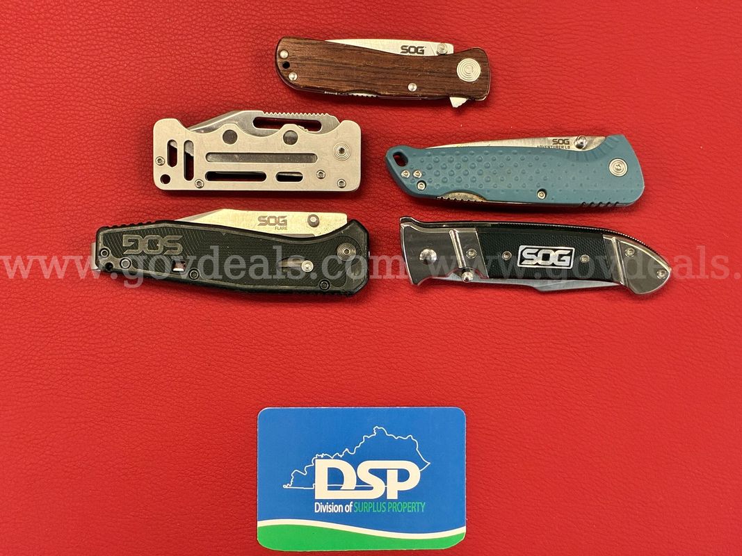 5 SOG Knives/PRE-OWNED/DS18717/99635/TSA