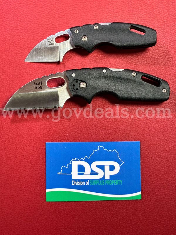 2 Cold Steel Knives/PRE-OWNED/DS18718/99644/TSA