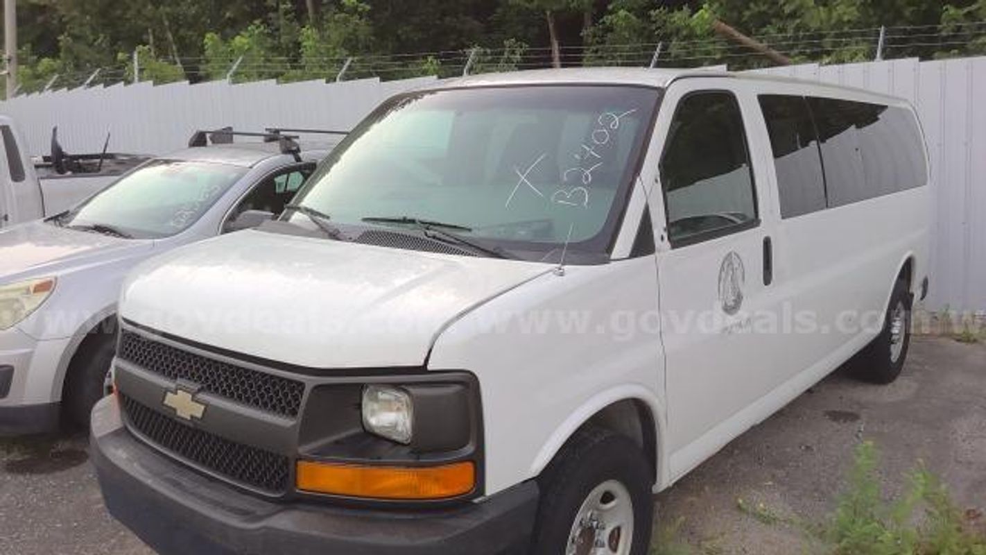 2012 CHEVY EXPRESS 3500/DS18723/99672/FLEET/KB2402/SALVAGE TITLE/OFF-SITE
