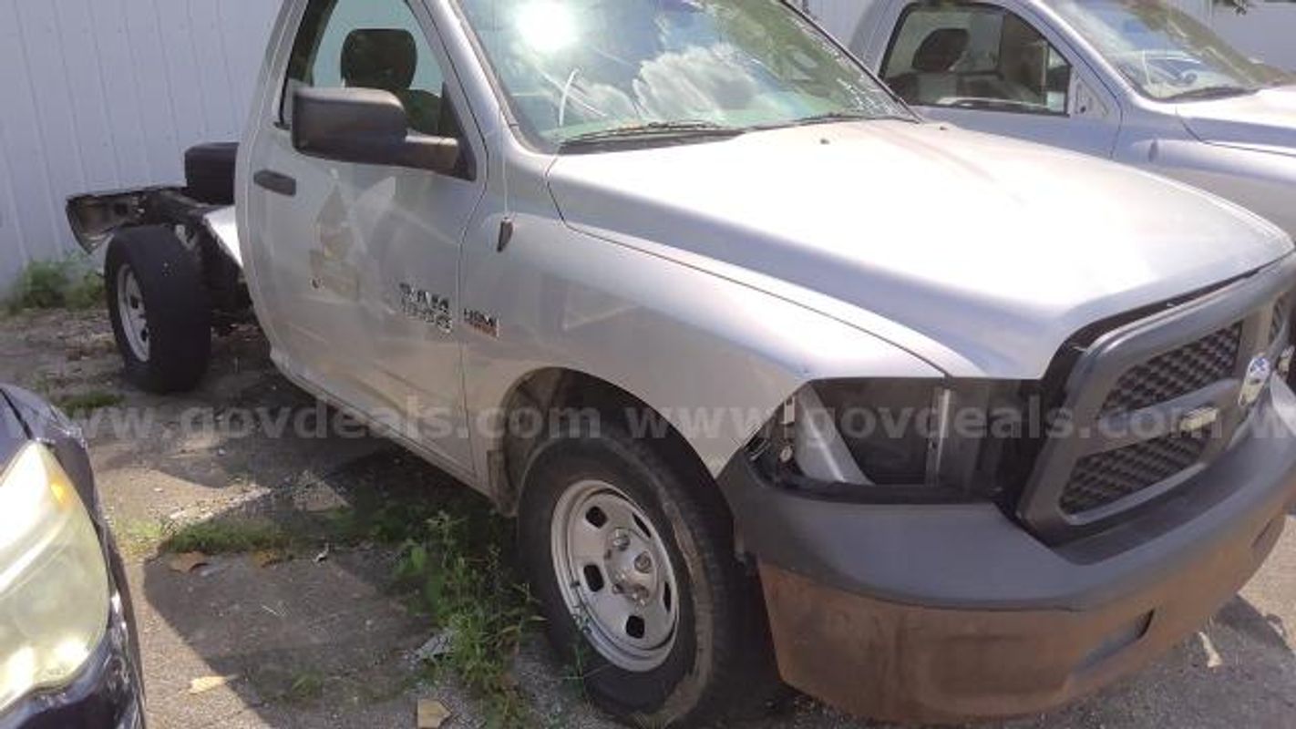 2015 DODGE RAM 1500/DS18723/99674/FLEET/KB3674/SALVAGE TITLE/OFF-SITE