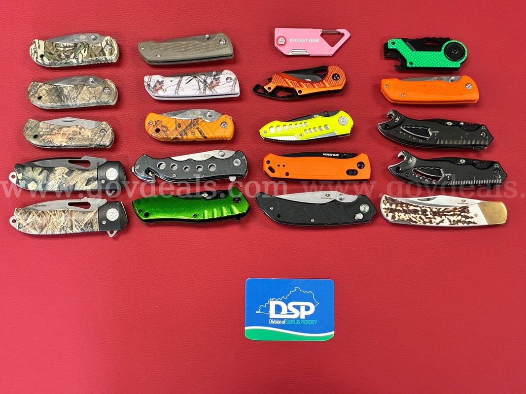 20 Mossy Oak Knives/PRE-OWNED/DS18726/99683/TSA