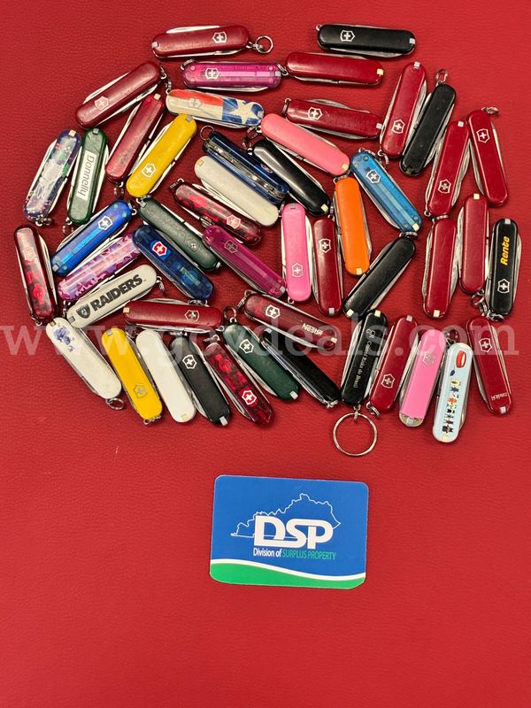 50 Victorinox Mini Swiss Army Knives/PRE-OWNED/DS18767/99939/TSA