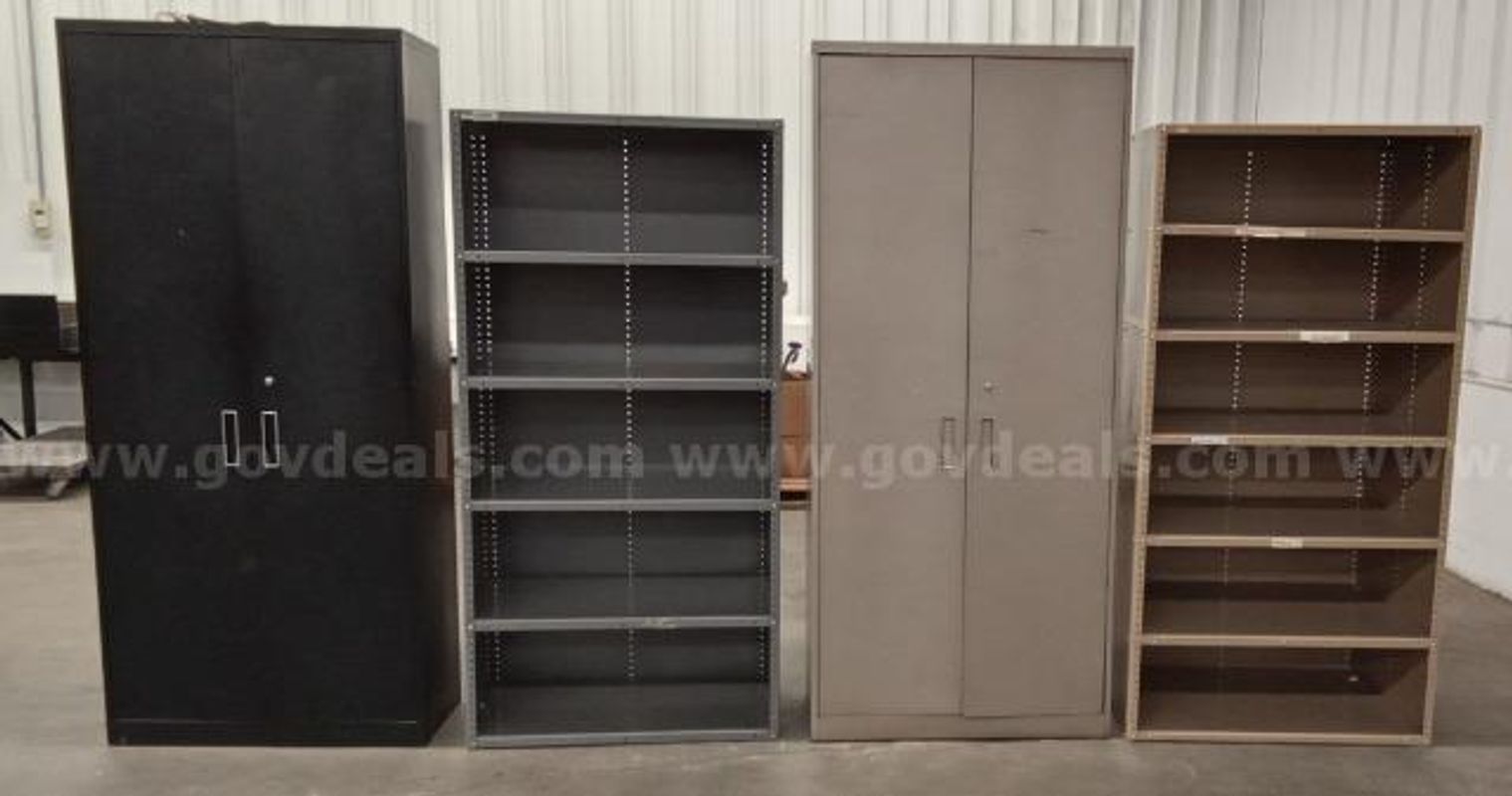 4 Metal Shelving Units/PRE-OWNED/DS18786/99994/DSP