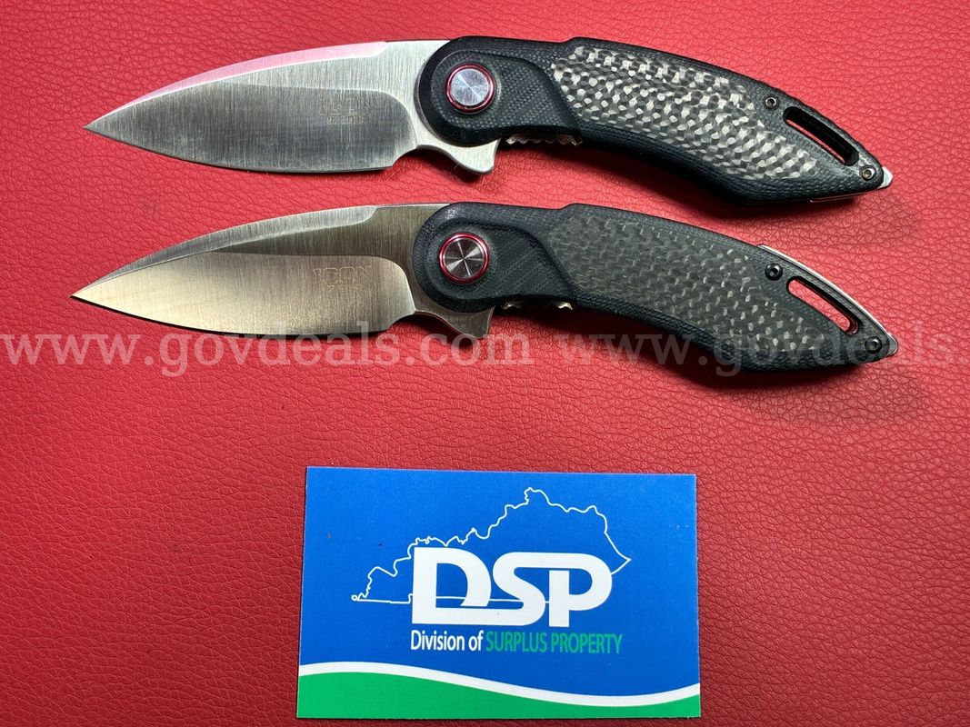 2 Icon Carbon Fiber D2 Knives/PRE-OWNED/DS18784/99984/TSA