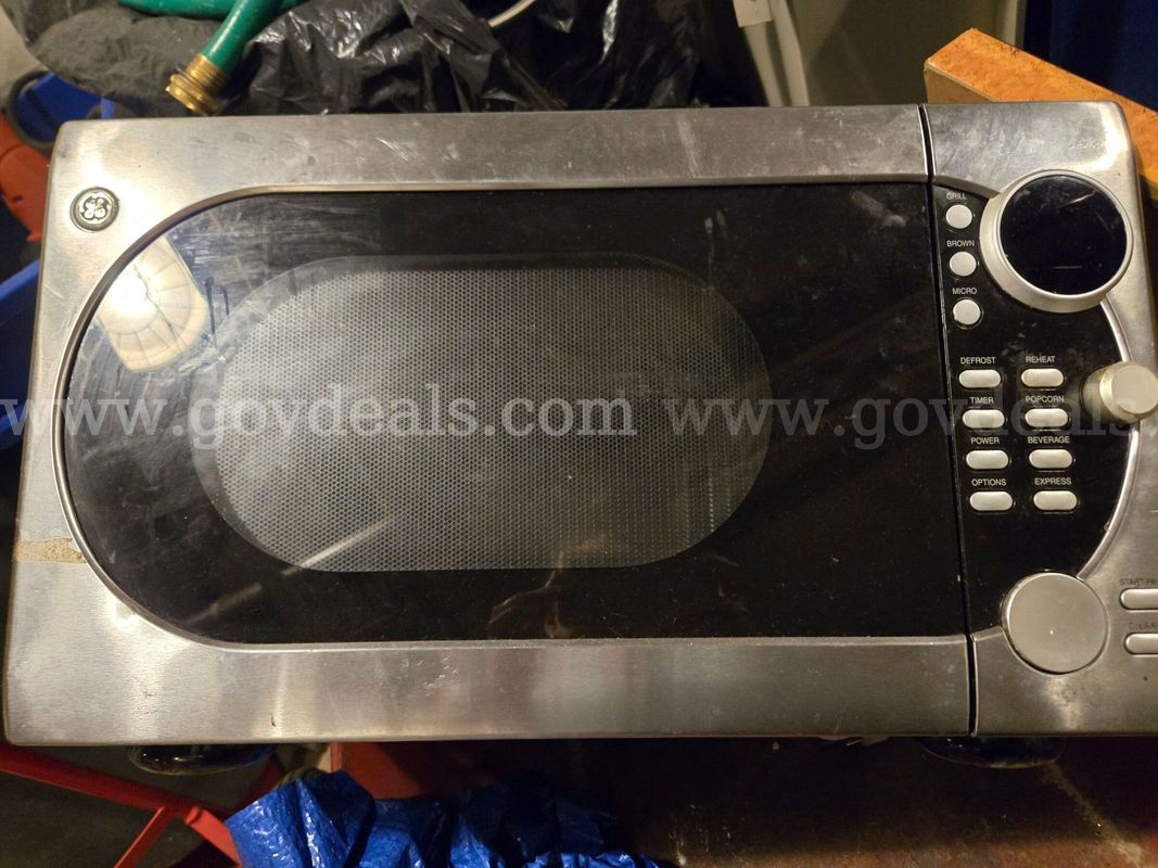 Microwave Oven