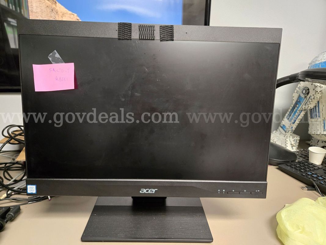 Lot of 7 Acer Veriton All-in-One PCs