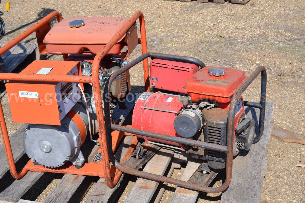 1 Lot of Portable Generators approx. 2 ea.