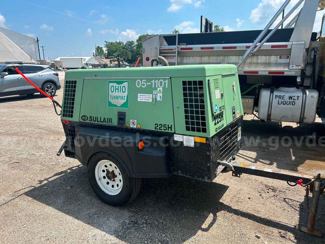 Sullair 225 HDPQ-CAT Compressor