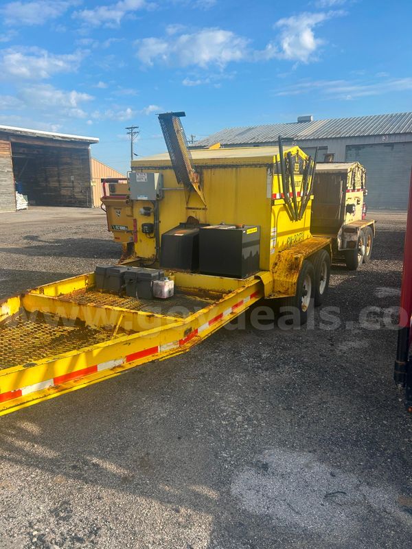 2014 KM International Asphalt Hot Box Trailer