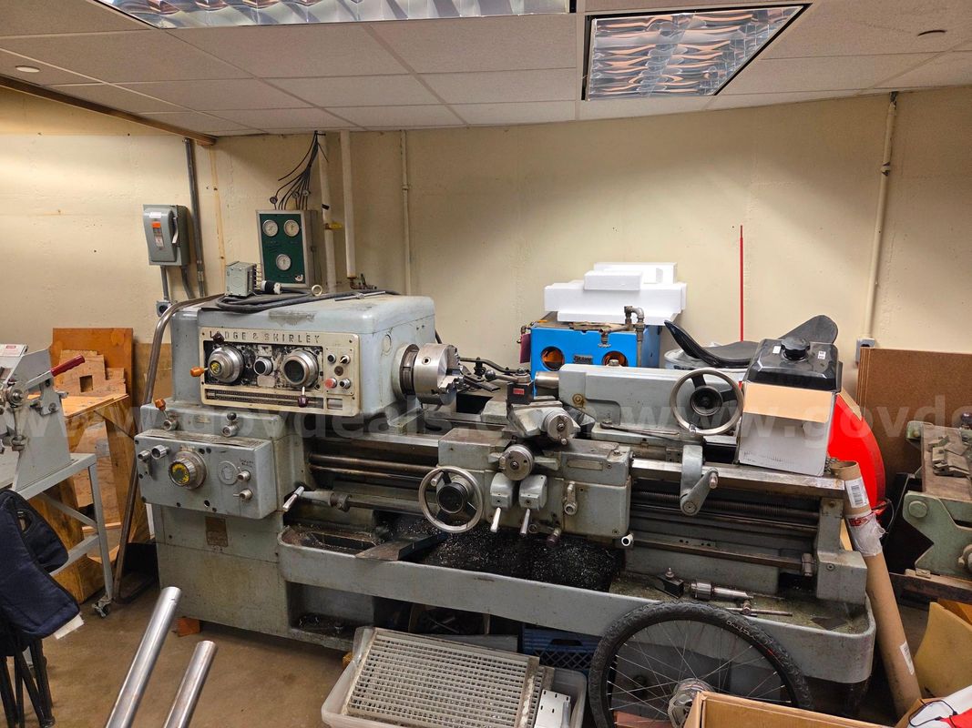 1957 Lodge & Shipley lathe