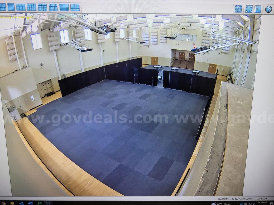 Gym Floor Tiles 35" x 69"