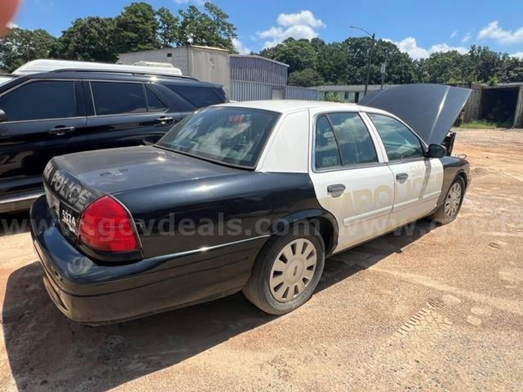 2011 Ford Crown Victoria