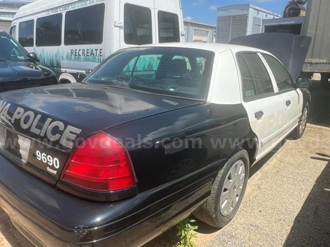 2009 Ford Crown Victoria