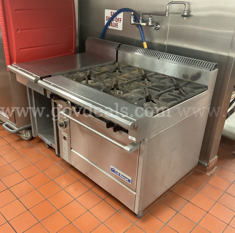 U.S. Range C836-6 36" Commercial 6-Burner Natural Gas Range w/ Standard Oven