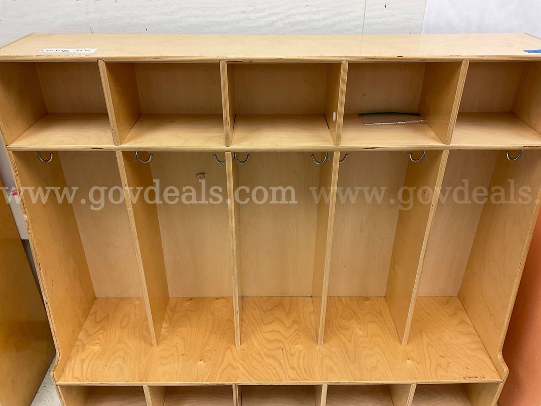 5-Section Wooden Coat Locker with Storage - Room A5 - #2