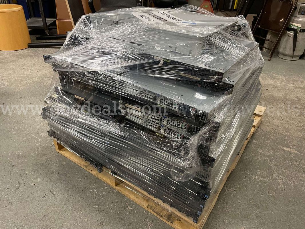 (1) Pallet of Surplus Server Blades (Dell, Supermicro)