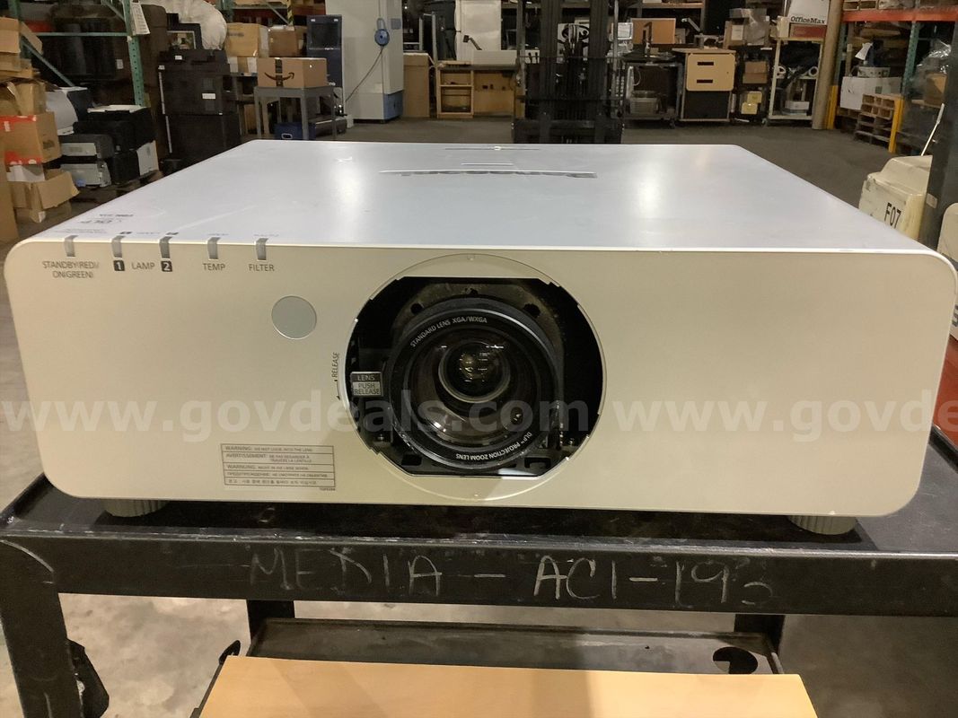 (1) Used Projector