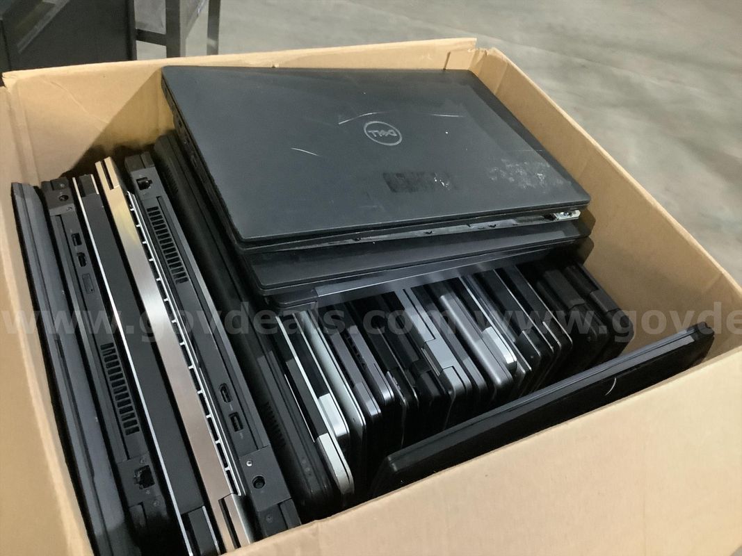 Lot of 27 used Laptops