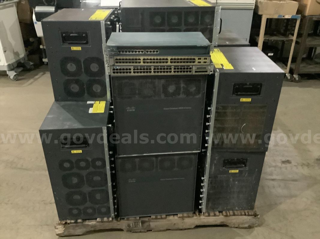 Lot of 16 used Cisco Catalysts