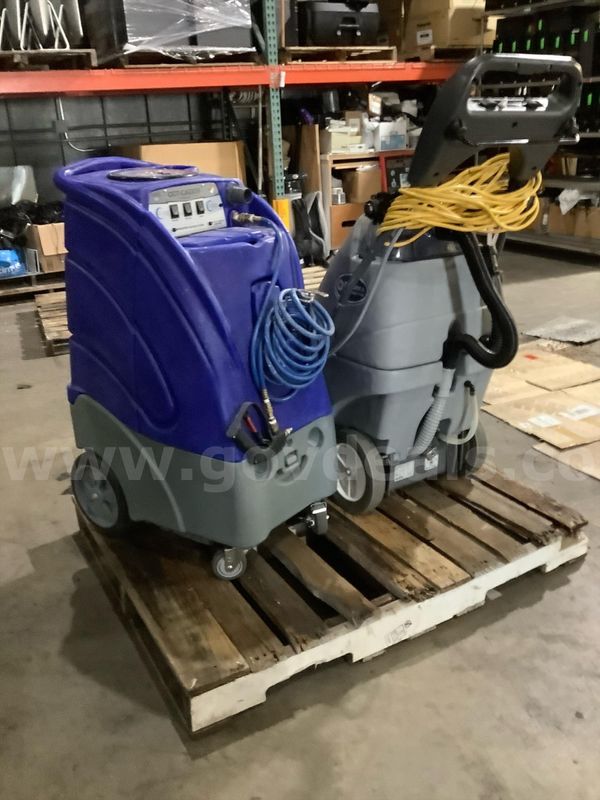(2) Used Floor sweepers / cleaners for parts and service
