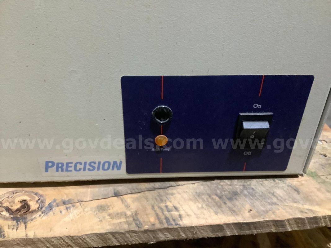 (1) Used Auto sampler with pump