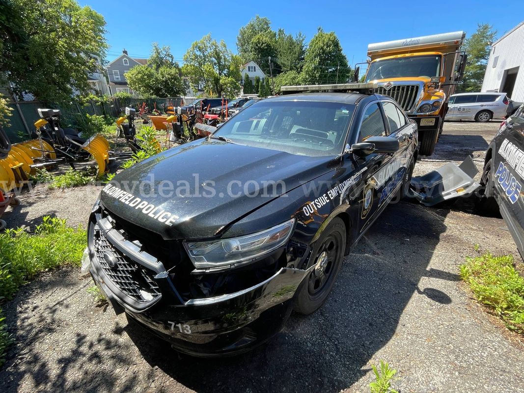 2013 Ford Taurus Crashed Vehicle