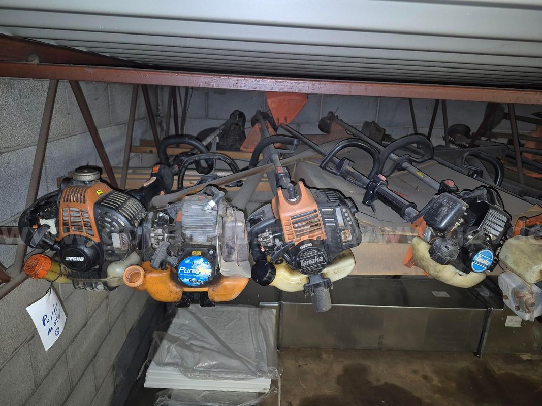 Lot of 14 miscellaneous string trimmers