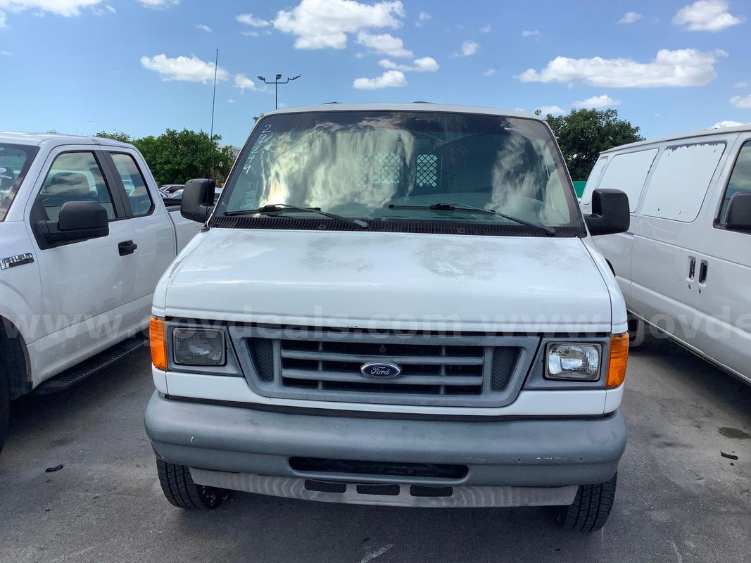 29249/ 2006 Ford Econoline