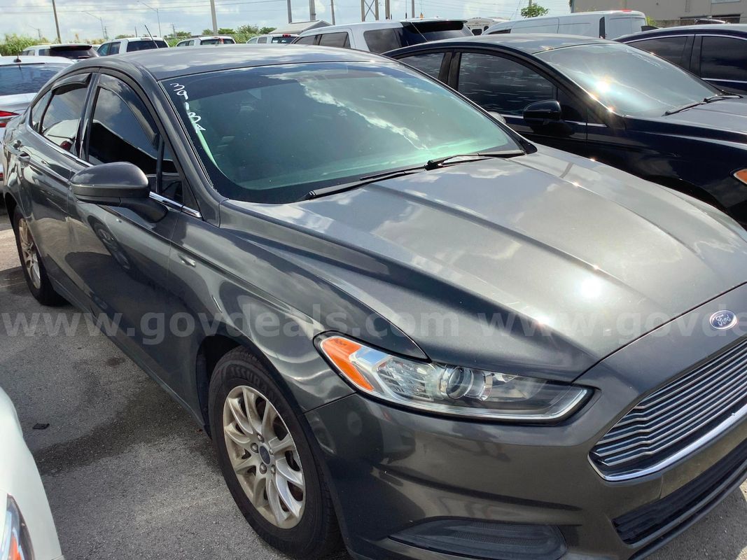 3913A/ 2016 Ford Fusion