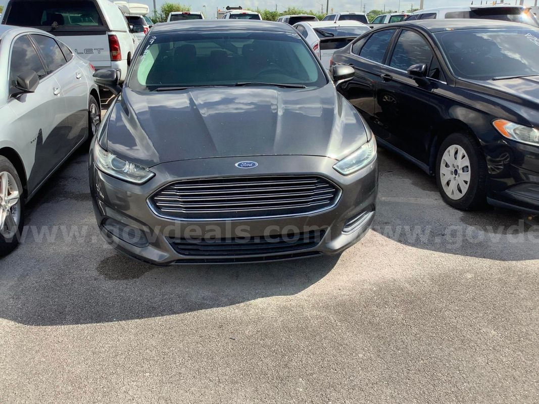 3913A/ 2016 Ford Fusion