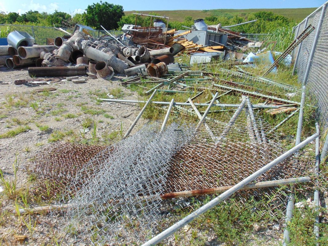 One lot of miscellaneous Scrap metal items. WASD 26-09