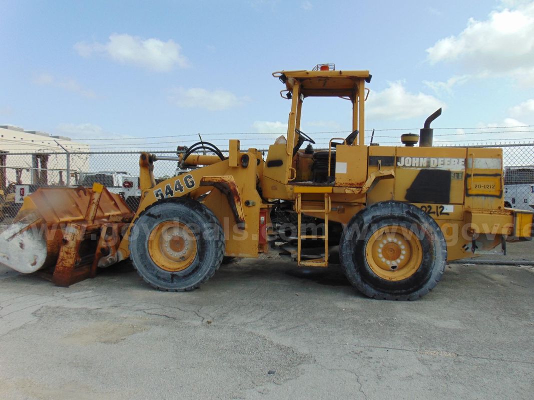 20-0212/ 1996 John Deere 544G, Front wheel loader. WASD 26-08 #10