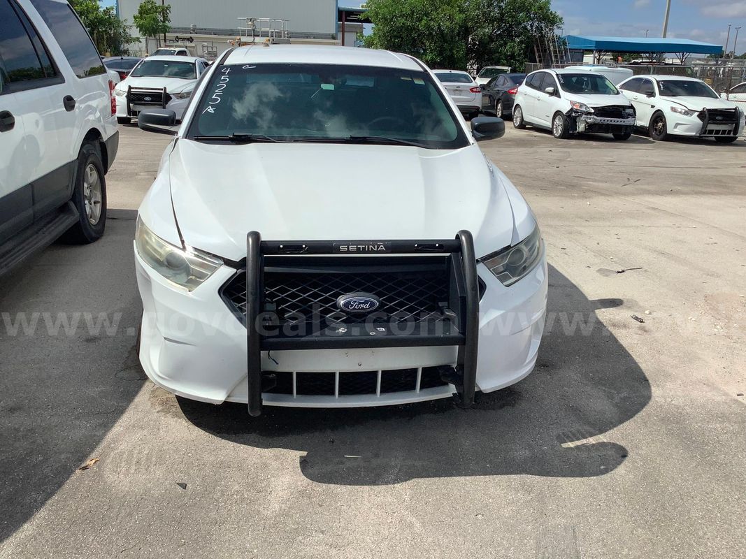 4525A/ 2016 Ford Taurus